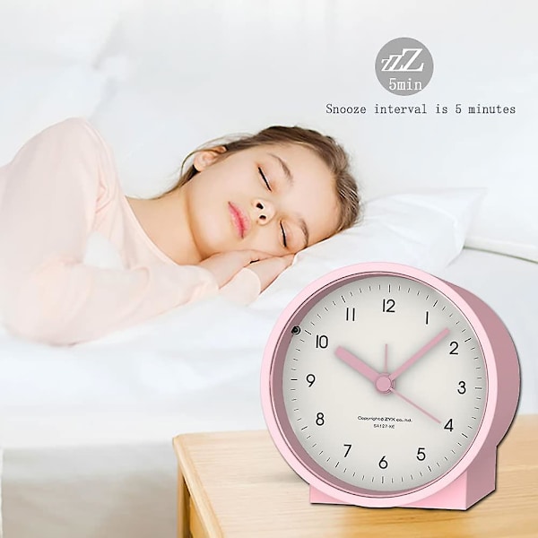 Batteridriven analog alarmklocka tyst icke tickande, stigande pipljud, snooze, ljusfunktioner, enkel inställning (rosa)