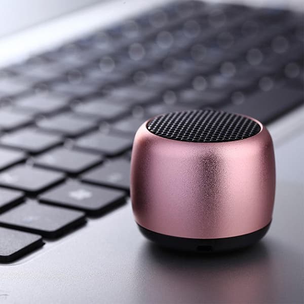 Bluetooth liten högtalare, hög volym, Mini stålkannon, bärbart trådlöst ljudsystem för utomhusbruk (Rose Gold)