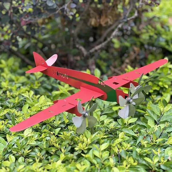 Metallflygplan Vindflöjel, 3D Rostfritt Rött Flygplan Vindspel, Trädgårdsdekoration