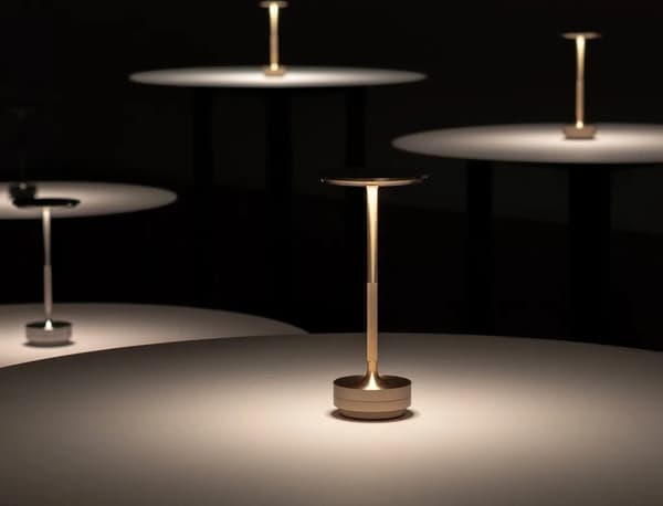 Skrivebordslampe LED bordlampe trådløs, USB bordlampe, touch