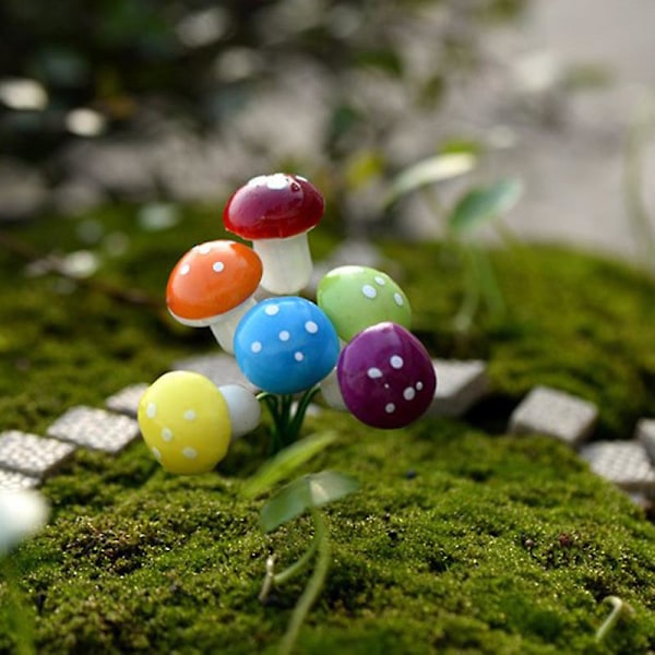 100 st färgglada konstgjorda svampmodeller växtfigur miniatyr (röd)