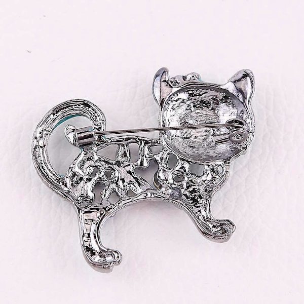 Söt Emalj Katt Brosch Elektropläterad Legering Rhinestone Blomma Djur Casual Brosch Nål Presenter (1st, Grön)