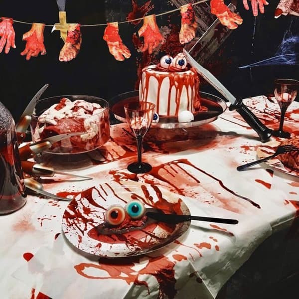 Halloween-dekorasjon - NIKCORP - Blodkniv-girlander - 2,4 m - 2 stk - Vanntett