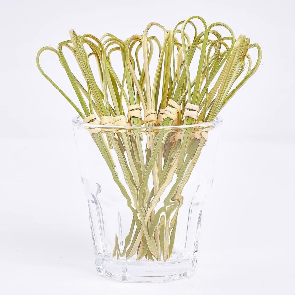 Bambu tandpetare cocktailplockar 12 cm set med 100 stycken - hjärtform
