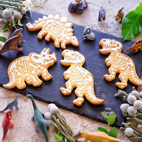 Dinosaurieskelett Kakformar Set, Vit Akryl Triceratops, T-Rex och Stegosaurus för Bakning