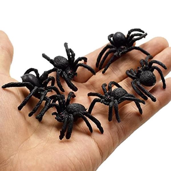 Halloween-dekorasjoner - Da.Wa - 10 realistiske edderkopper - PVC - 4,5 cm hvit XXS