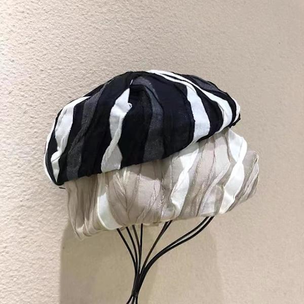 Baskerhatt Chiffon Plisserad Basker Mössor för Kvinnor Randig Målare Hatt Två Färg Blandad Åttahörnig Hatt Lätt Stickad Basker（En Storlek，Svart）