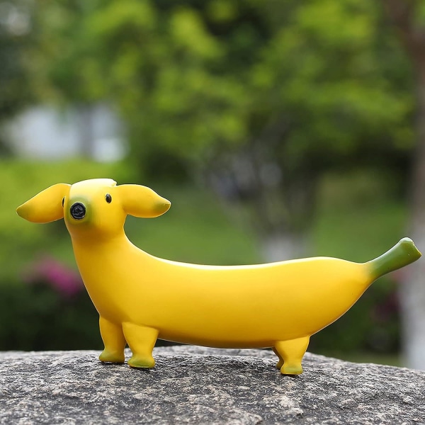 Söt Banana Dog Garden Staty Staty Ornament, Creative Resin Garden Gnome Funny Dog Statue