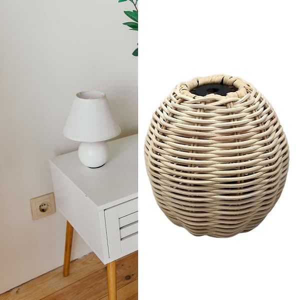 Rattan bordslampa bas liten stock