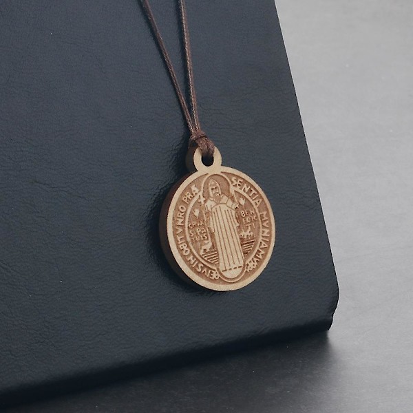 Säädettävä köysiketju pyöreä puinen riipus kaulakorut miehille Retro Saint Benedict mitali uskonnollinen koru kolye colar NC166