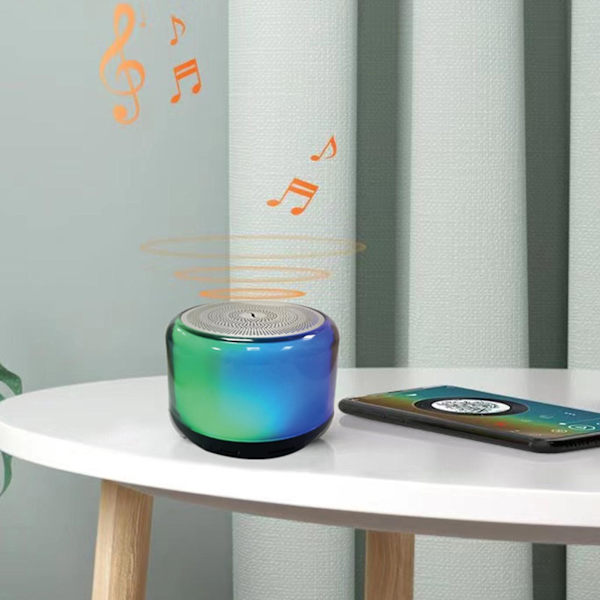 Pieni Bluetooth-kaiutin Mini Bluetooth-kaiutin, Langaton Bluetooth-stereo, Subwoofer Vahva Ääniefekti Monivärinen Valo Pieni Stereo