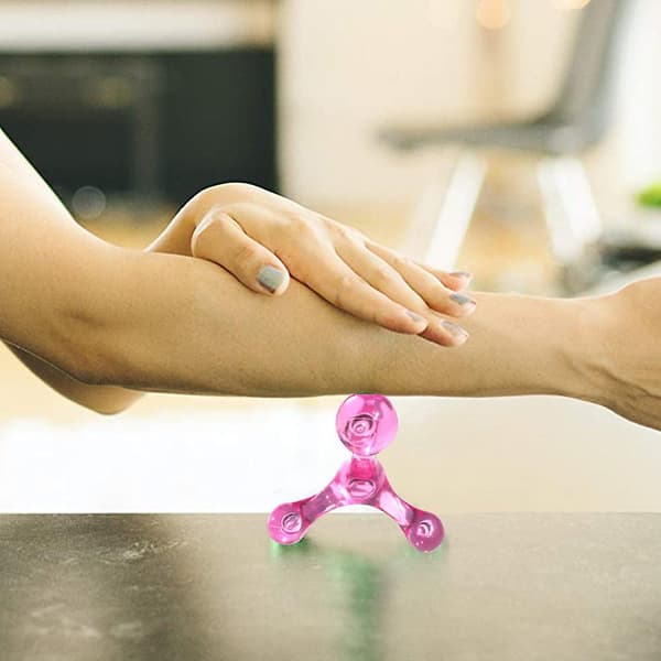 Handhållen massageverktyg för skonsam tryckpunktsmassage