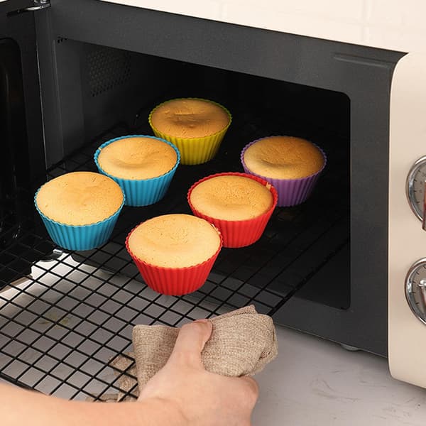 12 st silikonformar för bakning av muffins och bröd (en storlek)