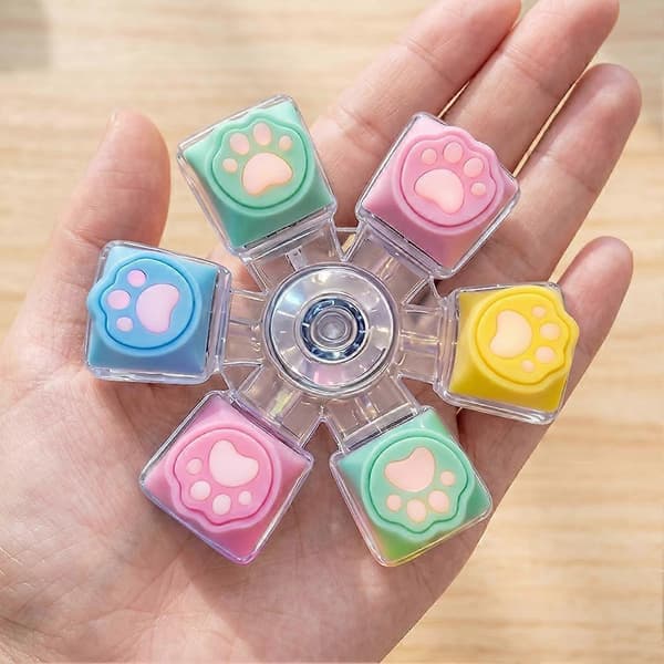 Kattepote Mekanisk Switch Spinner - LED Lysende 2-i-1 Fidget Nøglering Legetøj A