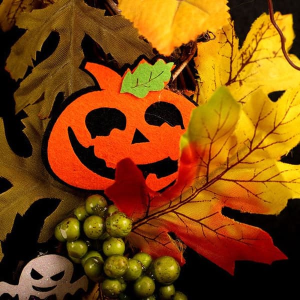 Kunstig gresskarkrans - Flerfarget - Med lys - Høst-/Halloween-dekorasjon