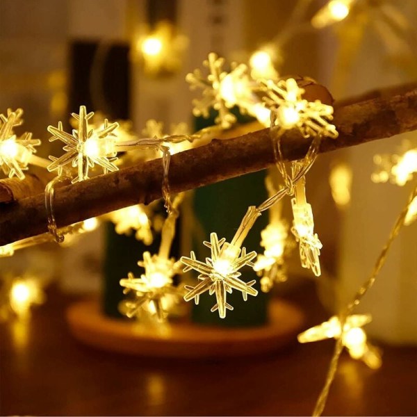 Batteridrivna Snowflake Christmas String Lights 7M 60 LEDs med fjärrkontroll för gör-det-själv-festdekorationer (varmvitt)