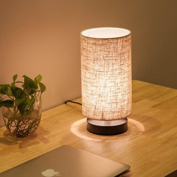 Nattbordlampe - Stoff og trebordlampe