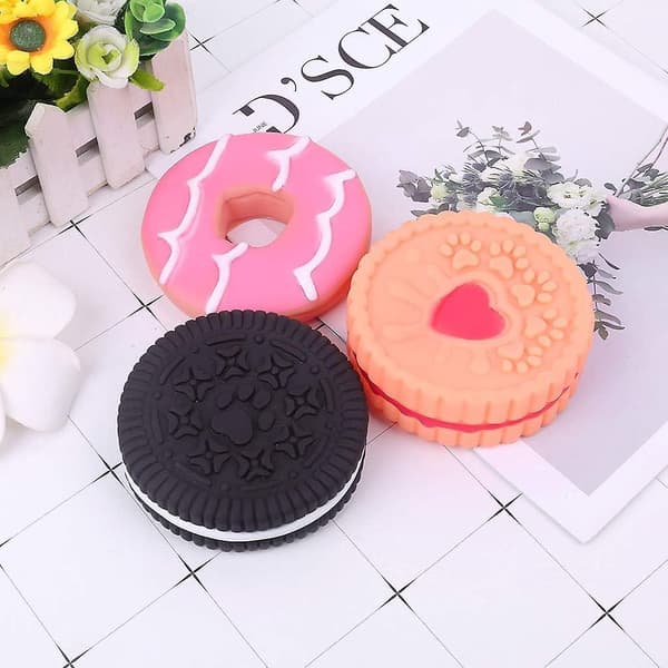 Interactive Squeaky Dog Toy, Durable Rubber Oreo Cookie Shaped Toy with Sound, Teeth Cleaning Function and Convenient Service