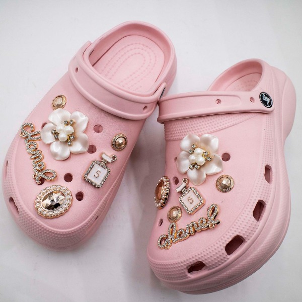 Pearl Flower Shoe Charms for jenter og kvinner - Fasjonabel diamantemalje med perlekjeder