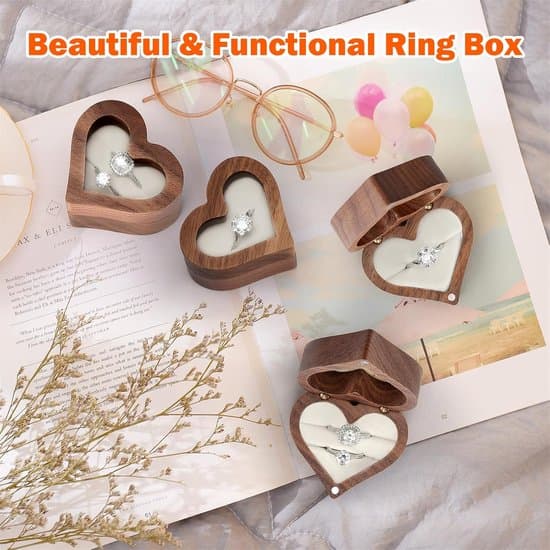 Ringask - 1 styck - Ringpresentationsask - Trä - Hjärtformad - Smyckesask - Lämplig för frierier, förlovningar, bröllop - Vit (Ringar ingår ej)