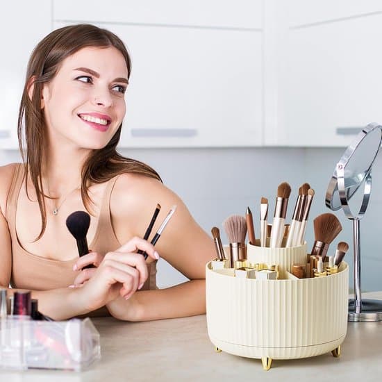 Desktop Organizer - Makeup Organizer - Skincare Organizer - 360 Degree Rotating Pen Holder - With 5 Compartments