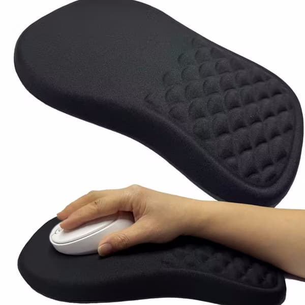 Ergonomisk musemåtte med håndledsstøtte, skrånende musemåtte til håndledsstøtte, skrånende hukommelsesskum håndledsstøtte, computertilbehør.