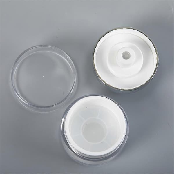 Akryl kosmetisk vakuumflaska med ank-näbb, silver 15ml