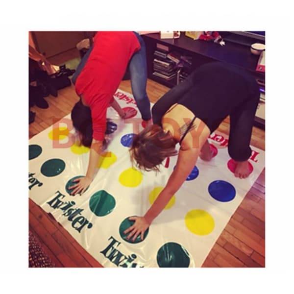 Twister Ultimate: Større måtte, børnespil