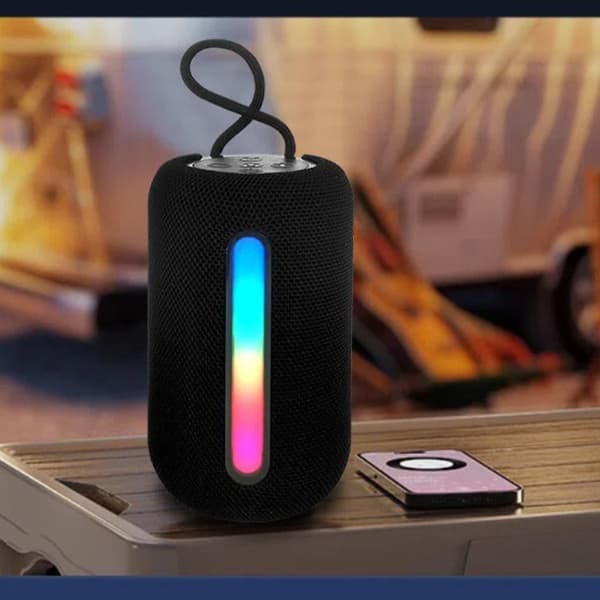 Bluetooth-højttaler, M3 mini udendørs metalhøjttaler, bærbar Bluetooth, sort, 6*6*3cm, ét stykke.