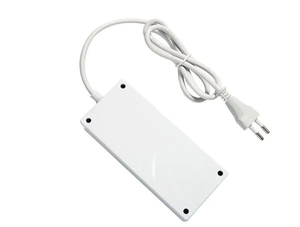 [LLC] USB-keskitin – 10 porttia