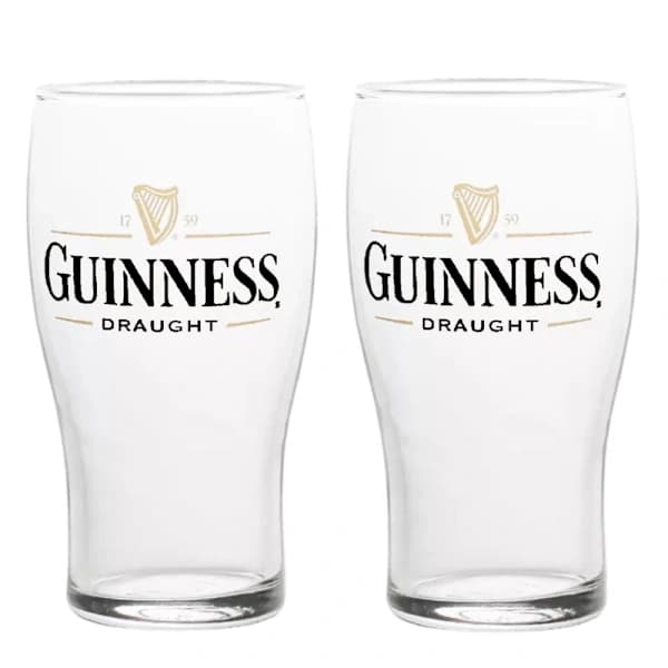 2 Guinness-tuoppilasia