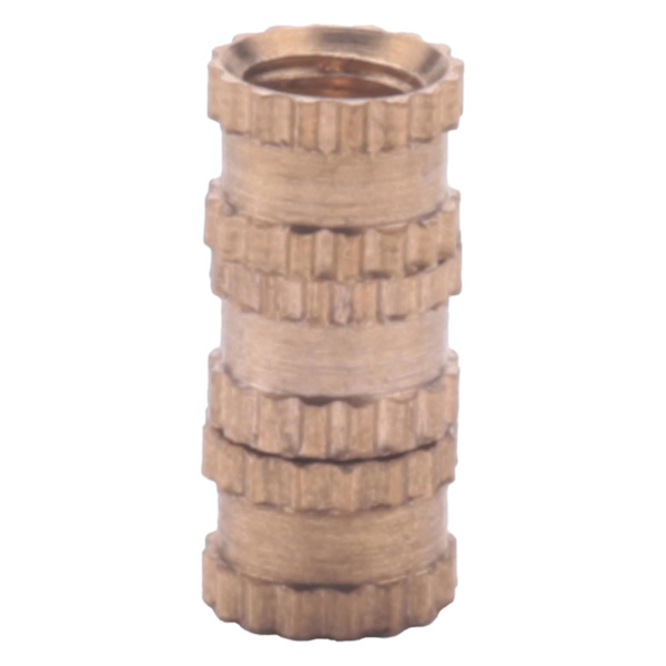 M3 X 3mm X 4mm Messing Formet Muttere Med Riller Og Gjenger (500 stk)