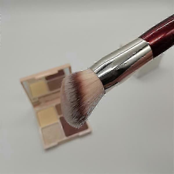 BK BEAUTY BRUSHES - 101 KONTOURERET FOUNDATION BØRSTE - Kontureret Foundation Børste - Foundation Makeup