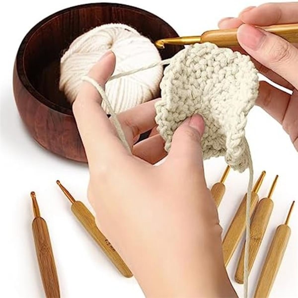 Wooden Yarn Bowl Holder, Craft Knitting Bowl With 8pcs Crochet Hooks,yarn Holder Dispenser Yarn Sto