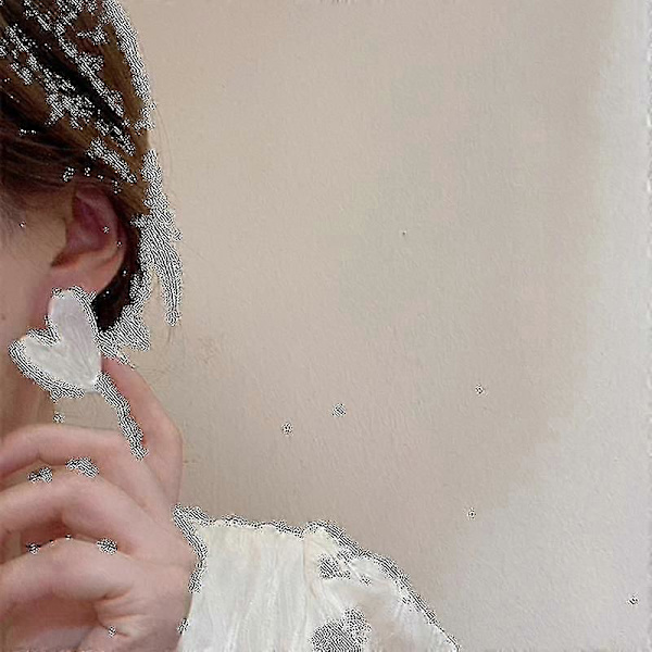 Nye hvide hjerteformede overdrevne kærlighedsøreringe modesmykker engros