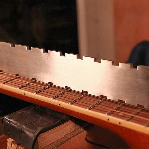 Gitarrhals Notched Straight Edge Fret Rocker Stränghöjdsmätare, Luthiers Verktyg för Gitarrgreppbräda