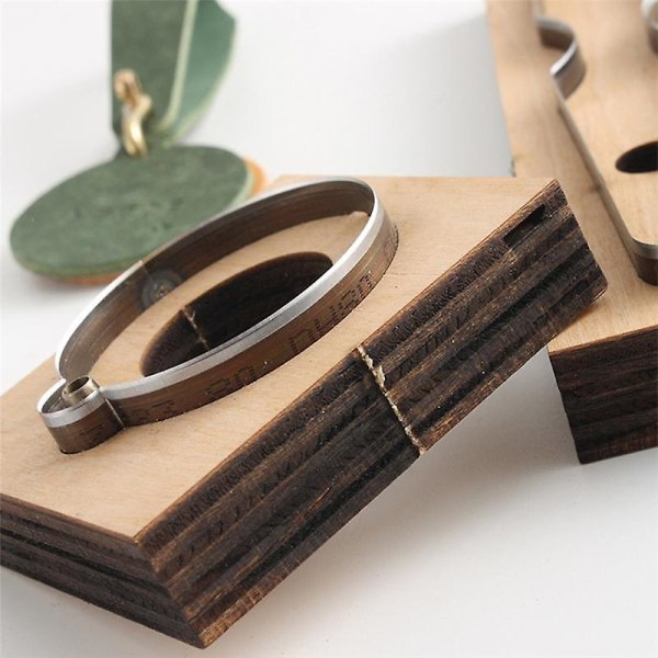 Læder Craft gør-det-selv nøglering Stålblad udstanset stålstanseværktøj Vedhæng skæreform træ udstanset