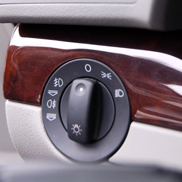 2 st. Strålkastarswitch Perfekt Passform Direkt Ersättning ABS Bil Huvudlampa Kontrollswitch Knapp 8E094153A för A4 S4 8E B6 B7 2000-2007