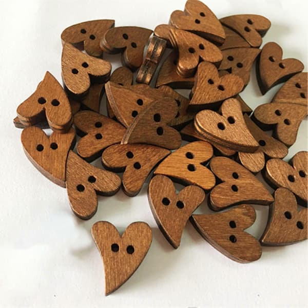 100 stk. Knapper Hjerteform Ufargede Tre Brun Syknapper For Søm