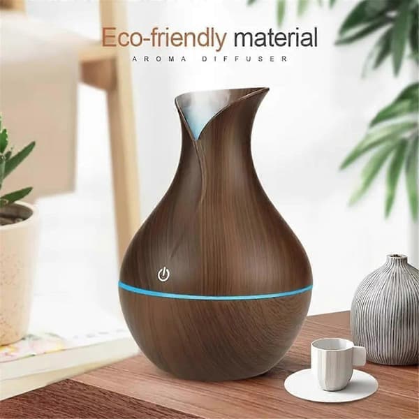 2W 200ML Mini Aromaterapi Luftfukter med Fargeskiftende LED-lys, Tåke Luftfukter for Soverom, Skrivebord, Reise
