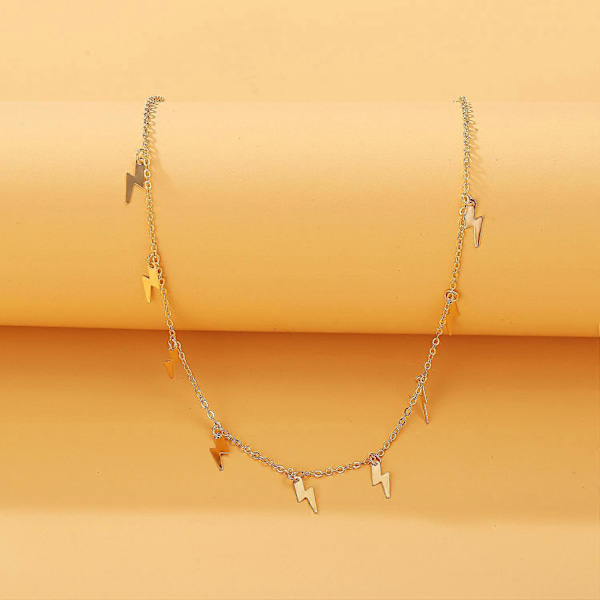 Rodiumpläterat halsband med berlocker