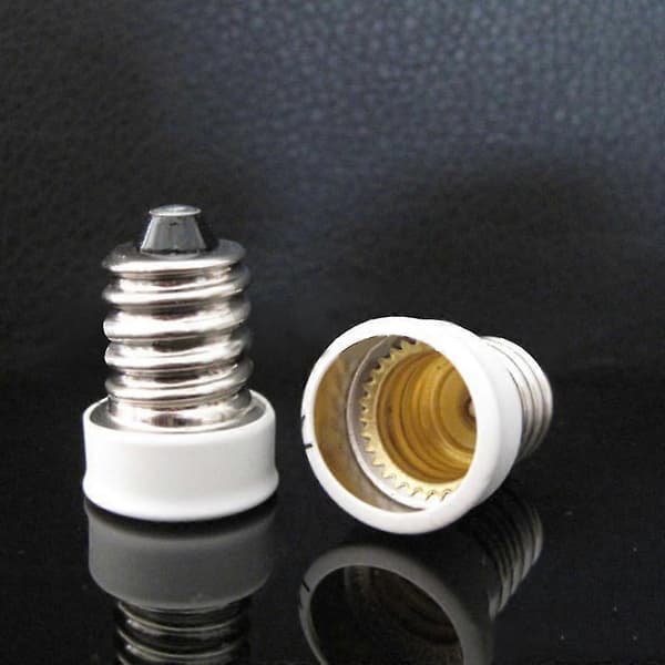 2 kpl E14 - E12 -adapterimuunnin lampunpidikepohja E14 LED-lampulle