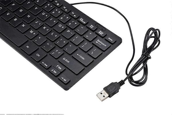 USB 2.0 Mini Multimedia Trådbundet Tangentbord 78 Tangenter För Bärbar Dator