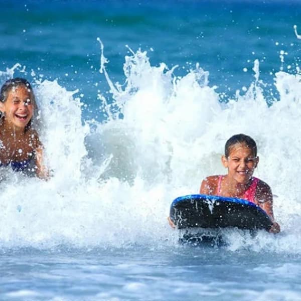 Bærbart oppblåsbart surfebrett med håndtak for barn, strand, svømmematte, flytende enhet - Blå stripe