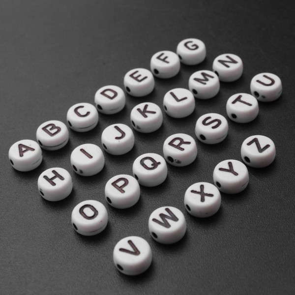 5000 st pärlor Kit, 3 mm glasfröpärlor, alfabetsbokstavspärlor och hjärtformade pärlor för namnbygel