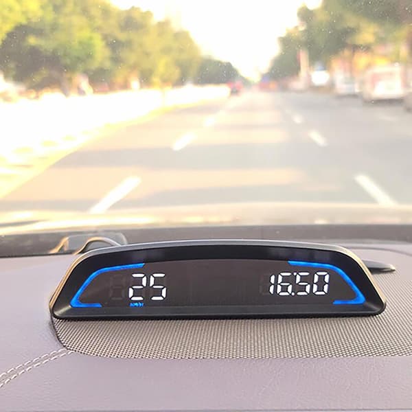 Head Up Display 5V USB-virtalähteellä Toimiva Ylinopeusvaroitin Universaali GPS BDS Teräväpiirto HUD Digitaalinen Mittari Autoon