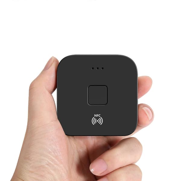 RCA Bluetooth 5.0-mottaker NFC Bil Audioadapter Plug and Play Trådløs Musikk-omformer for Bil Stereo Aux Bluetooth-adapter Modell B11