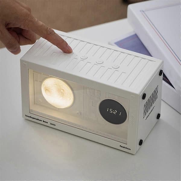 Planet Sänkykello Radio USB-Latauksella, Bluetooth-Kaiutin, Musta