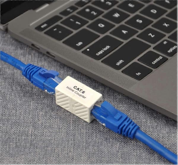 6-osainen RJ45 CAT6 Inline -liitin, naaras-naaras