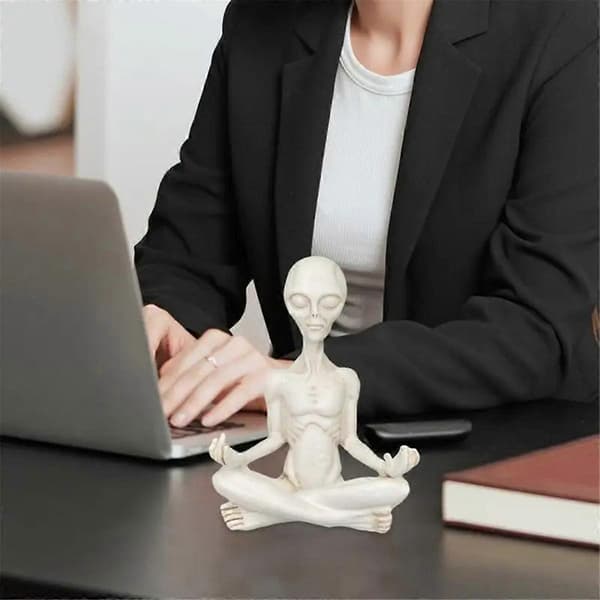 Utomhus Rymdvarelse Ornament Trädgård Harts Staty Figur Hem A